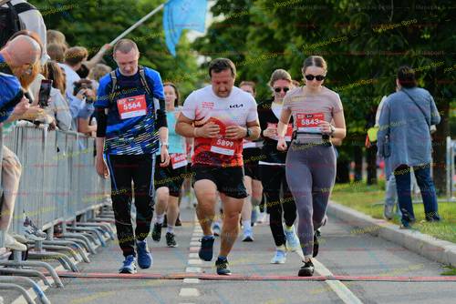 5843, 5899, 5564, 5031